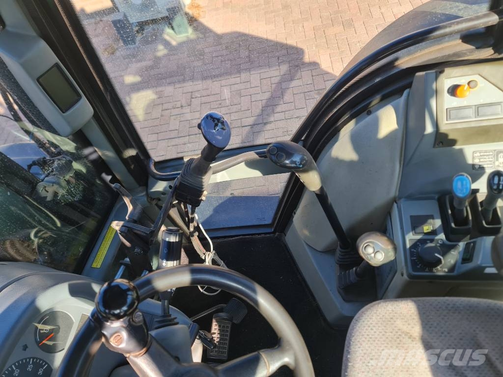 Valtra 6550 Hitech Tractoren