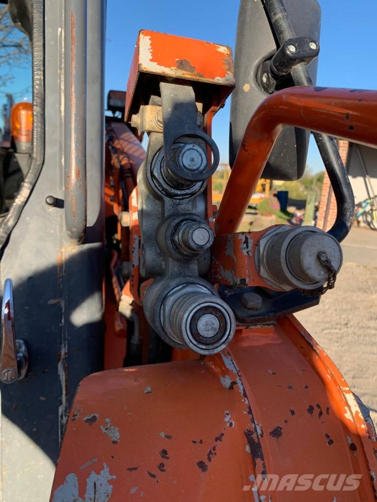 Takeuchi TL 230 Mini loaders