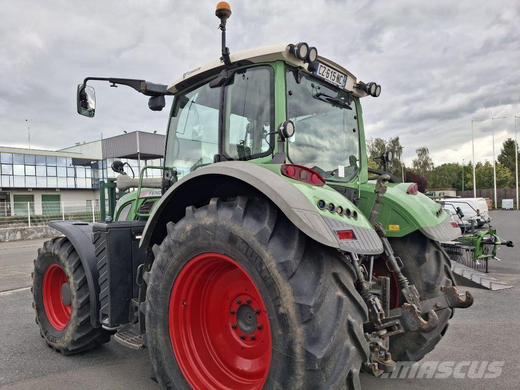 Fendt 716 PROFI SCR Трактори