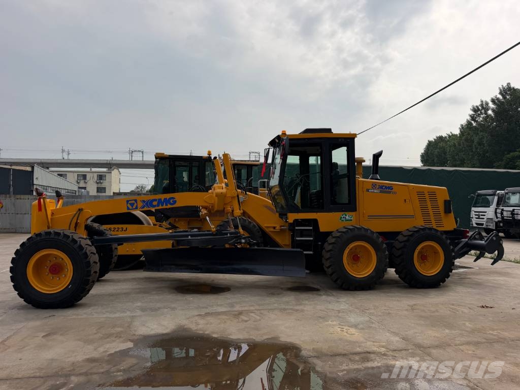 XCMG GR 1803 モーターグレーダー