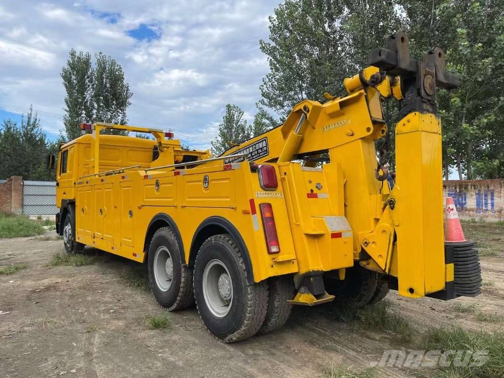 Shacman F2000 tow truck 救援車