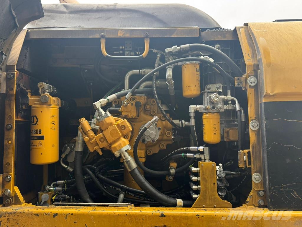 CAT 336D 特殊油圧ショベル