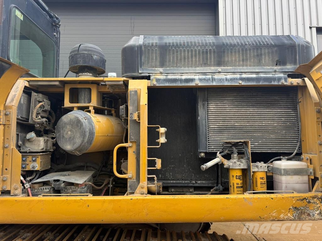CAT 336D 特殊油圧ショベル