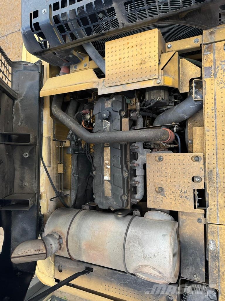 CAT 336D 特殊油圧ショベル
