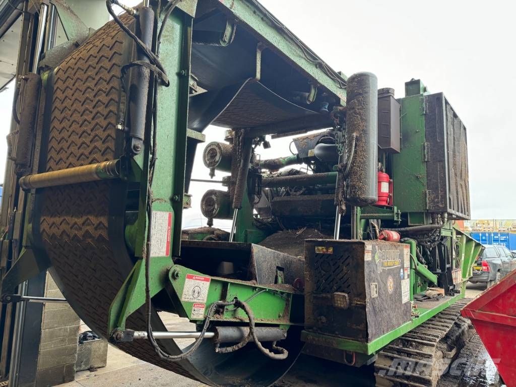 Bandit 2680 T BEAST RECYCLER Houtversnipperaars