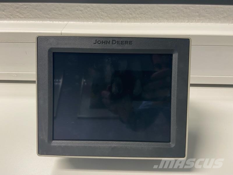 John Deere Gen4 4240 Universal Display Premium 1.0 Farm machinery
