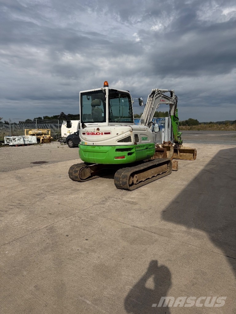 Takeuchi TB 260 Mini pelle < 7t