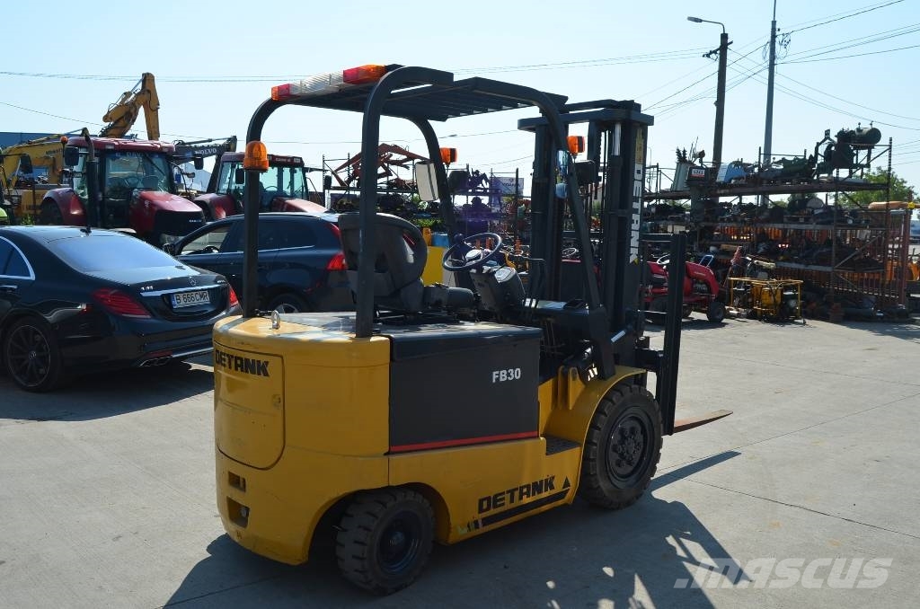 Detank FB30 Electric forklifts