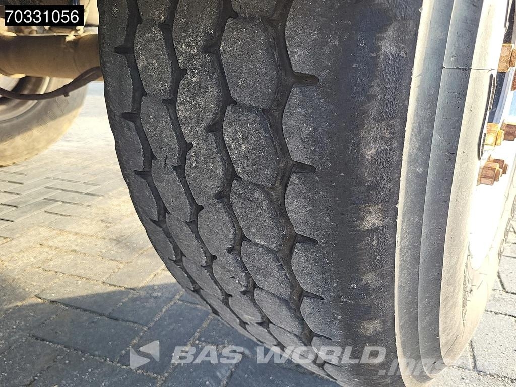 Schmitz Cargobull SCB*S3D TÜV 06/27 Lift Axle Cramaro Semirremolques de volteo