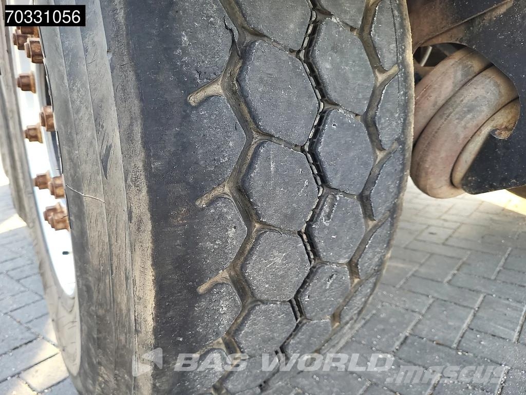 Schmitz Cargobull SCB*S3D TÜV 06/27 Lift Axle Cramaro Semirremolques de volteo