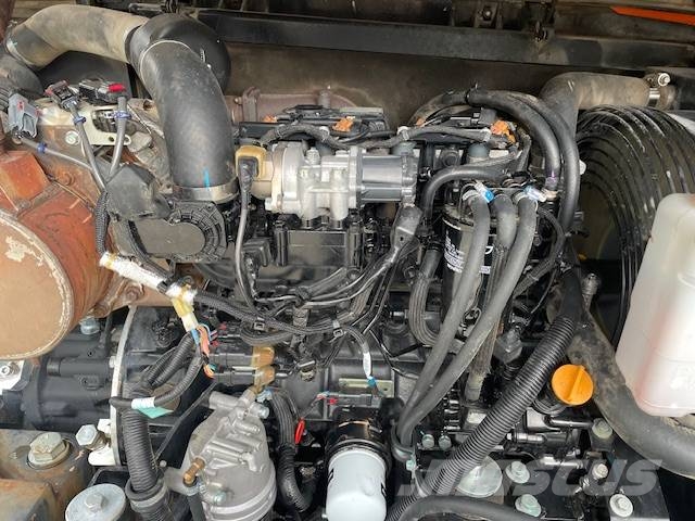 Doosan 85 حفارات وسط 7 طن - 12 طن