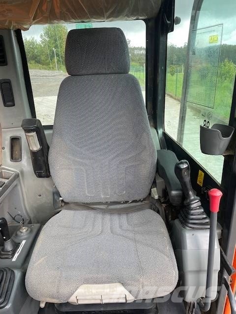 Doosan 85 حفارات وسط 7 طن - 12 طن