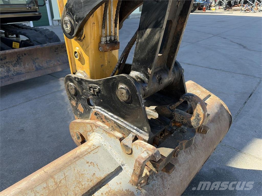 Sany SY75C Escavadoras Midi 7t - 12t