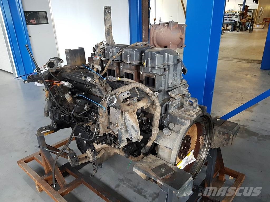 Komatsu SAA6D140E-6 FOR PARTS Motores