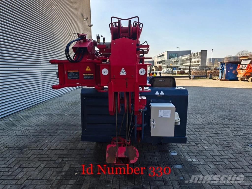 Unic URW 706 CDMER Jip Diesel + Electric! Tracked cranes