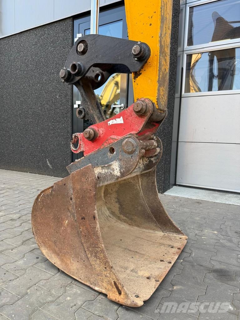 JCB 67C1 Mini ekskavatörler, 7 tona dek