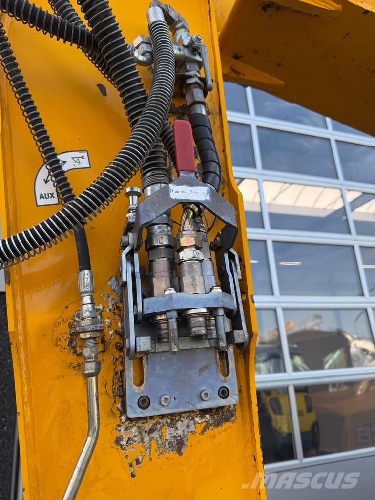JCB 67C1 Mini ekskavatörler, 7 tona dek