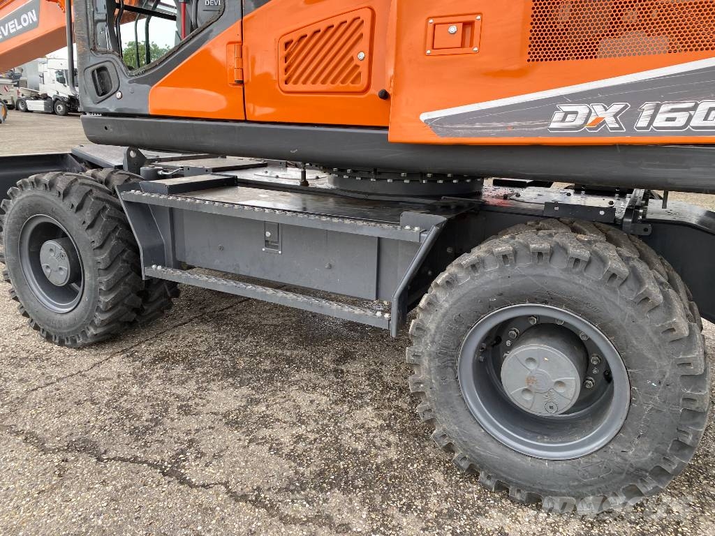 Develon DX160W-7K 2026 1er Main endommagée Ratiniai ekskavatoriai