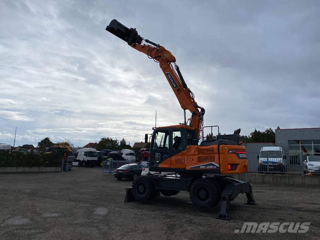 Develon DX160W-7K 2026 1er Main endommagée Ratiniai ekskavatoriai
