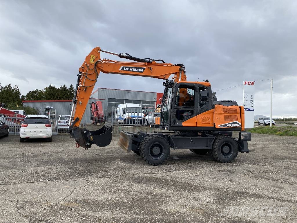 Develon DX160W-7K 2026 1er Main endommagée Ratiniai ekskavatoriai