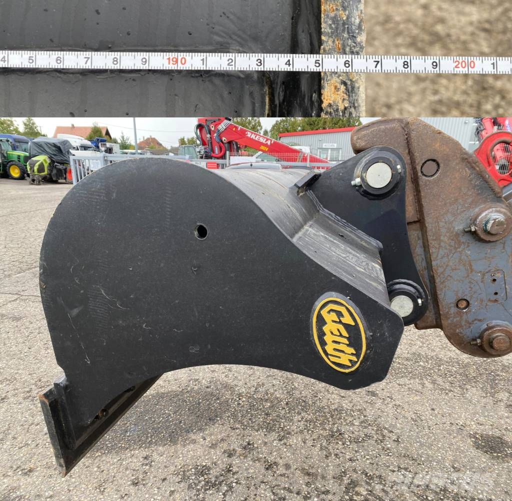Develon DX160W-7K 2026 1er Main endommagée Ratiniai ekskavatoriai