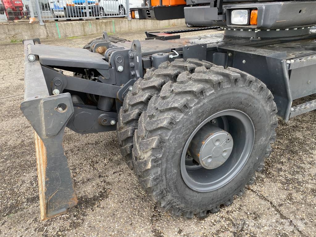 Develon DX160W-7K 2026 1er Main endommagée Ratiniai ekskavatoriai