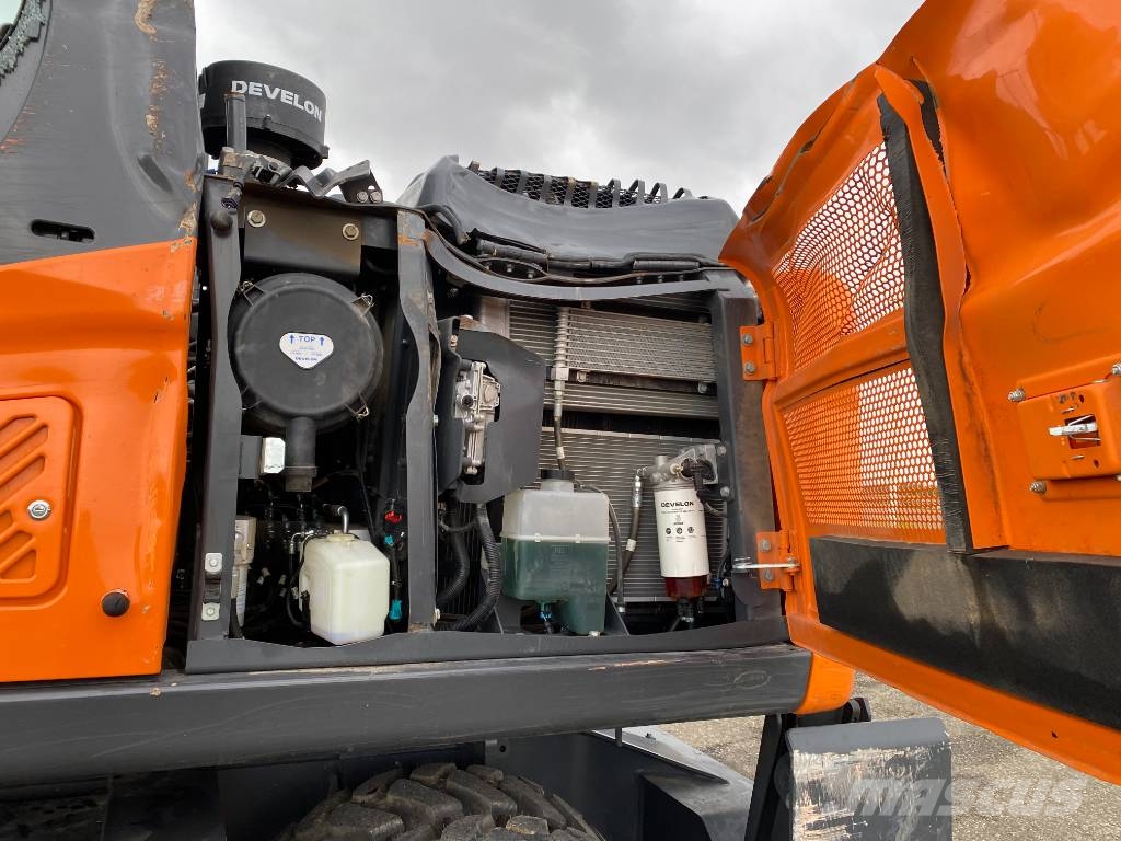 Develon DX160W-7K 2026 1er Main endommagée Ratiniai ekskavatoriai