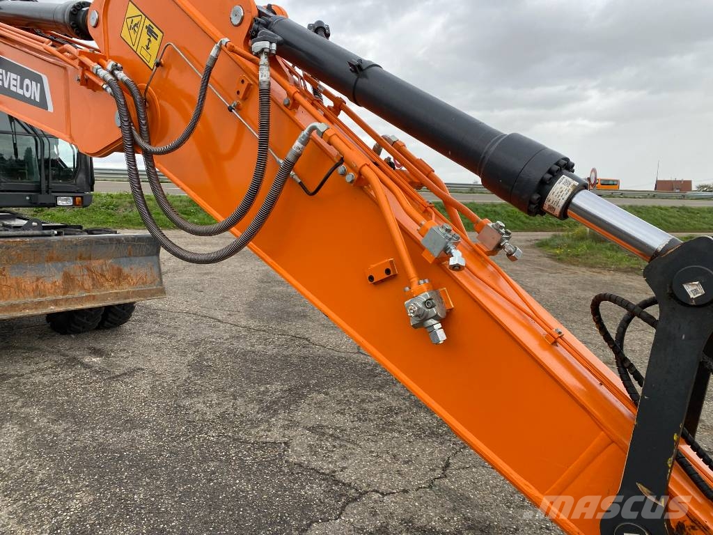 Develon DX160W-7K 2026 1er Main endommagée Ratiniai ekskavatoriai
