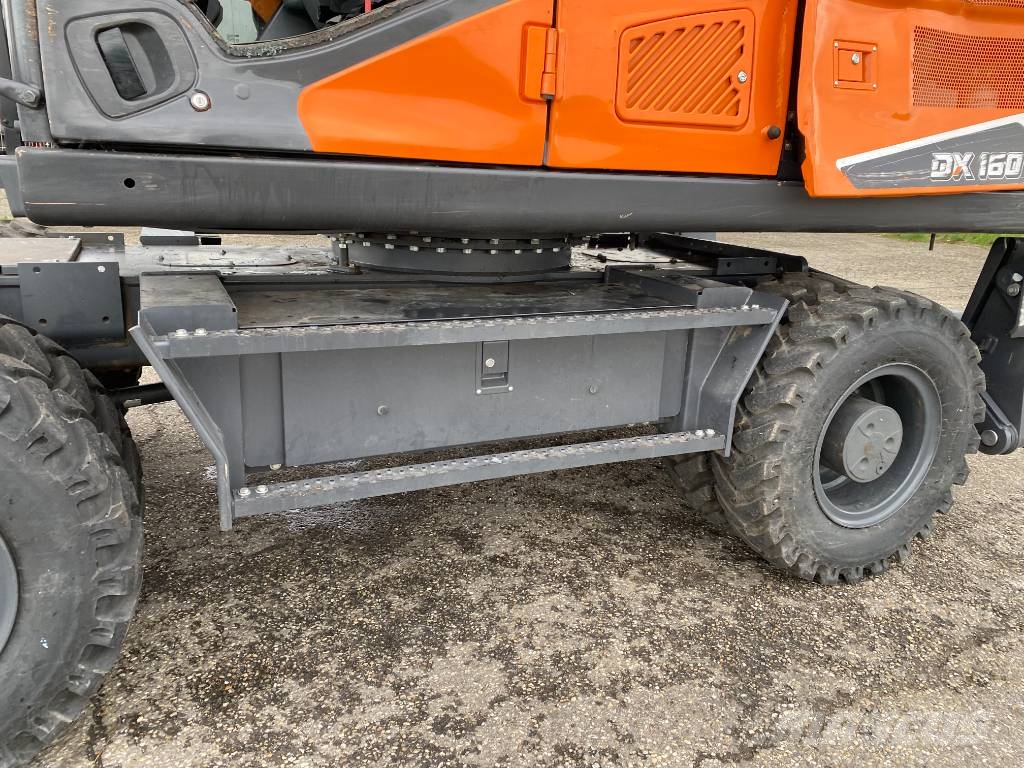 Develon DX160W-7K 2026 1er Main endommagée Ratiniai ekskavatoriai