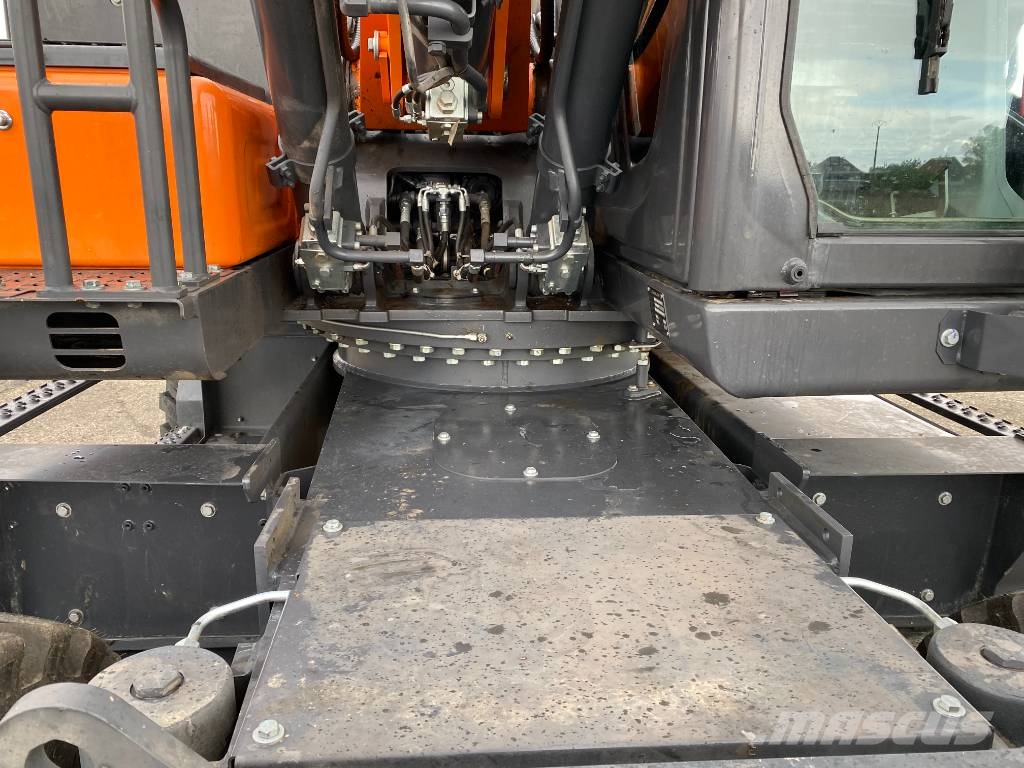 Develon DX160W-7K 2026 1er Main endommagée Ratiniai ekskavatoriai