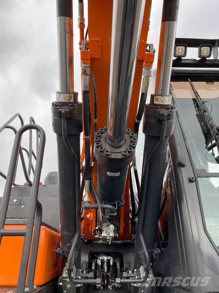 Develon DX160W-7K 2026 1er Main endommagée Ratiniai ekskavatoriai