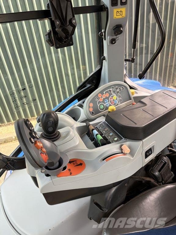 New Holland T7.270 AC Traktorid