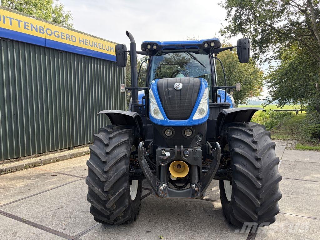 New Holland T7.270 AC Traktorid