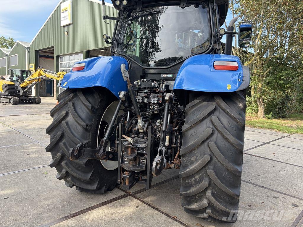 New Holland T7.270 AC Traktorid