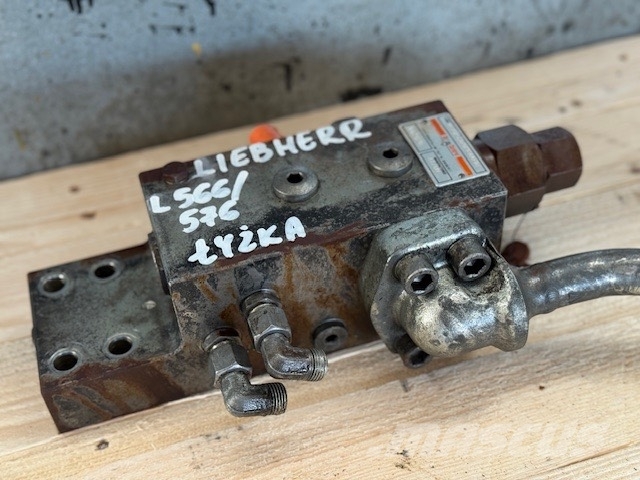 Liebherr L 566 HYDRAULIC LOCK Hidraulika
