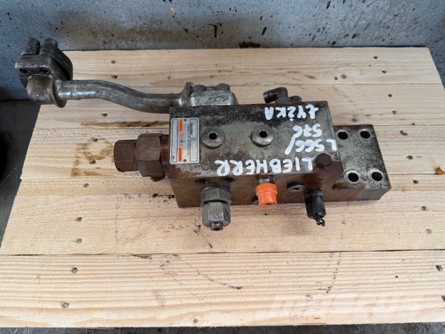 Liebherr L 566 HYDRAULIC LOCK Hidraulika