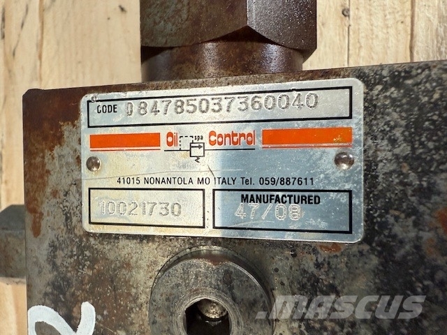 Liebherr L 566 HYDRAULIC LOCK Hidraulika