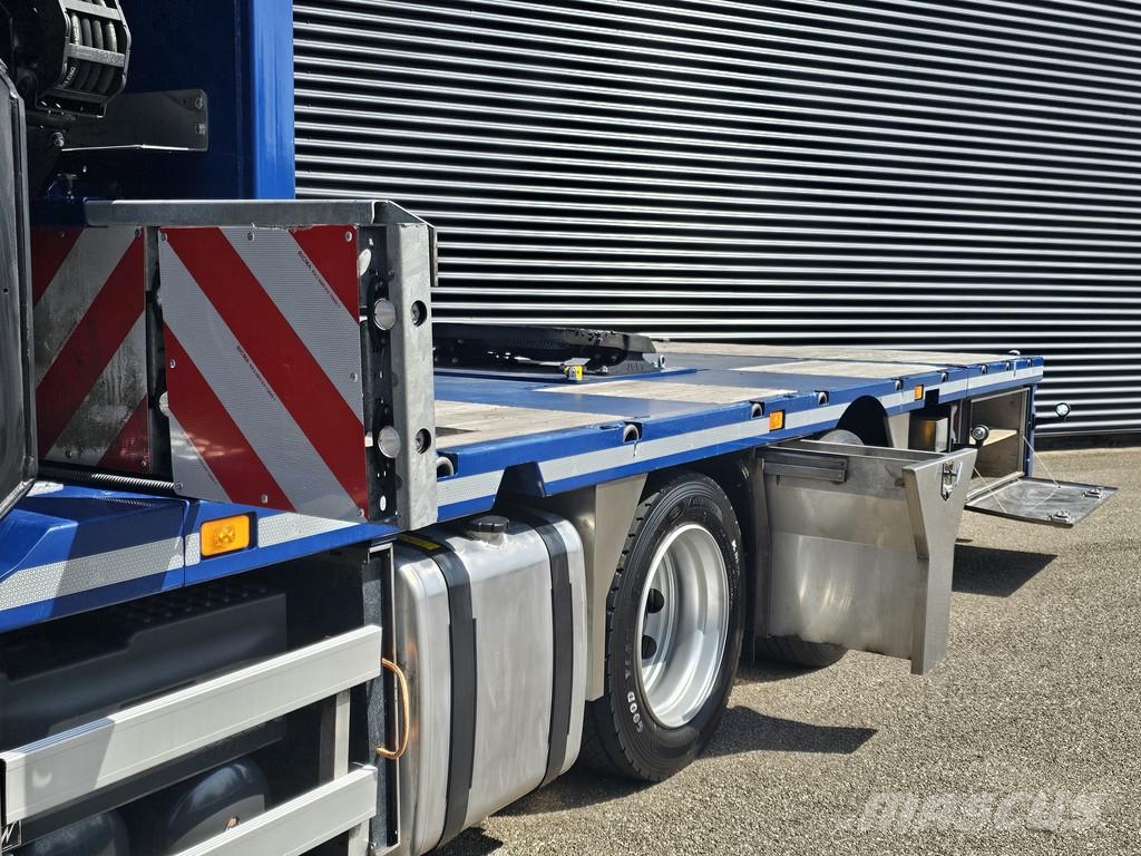 Volvo FH 460 8x2 PALFINGER PK100002 / JIB - LIER / TREKK Trækkere
