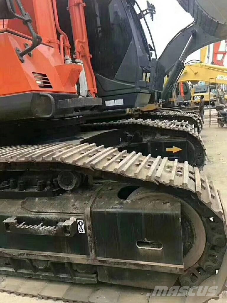Hitachi ZX 470 Гусеничні екскаватори