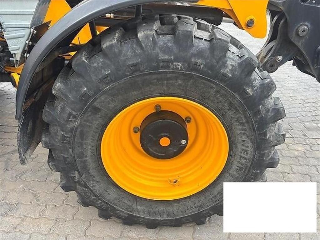 JCB TM 320 AGRI Telescoophoogwerkers