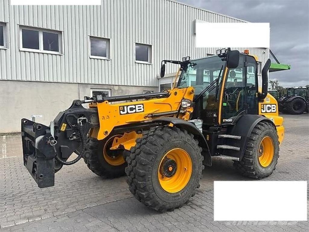 JCB TM 320 AGRI Telescoophoogwerkers