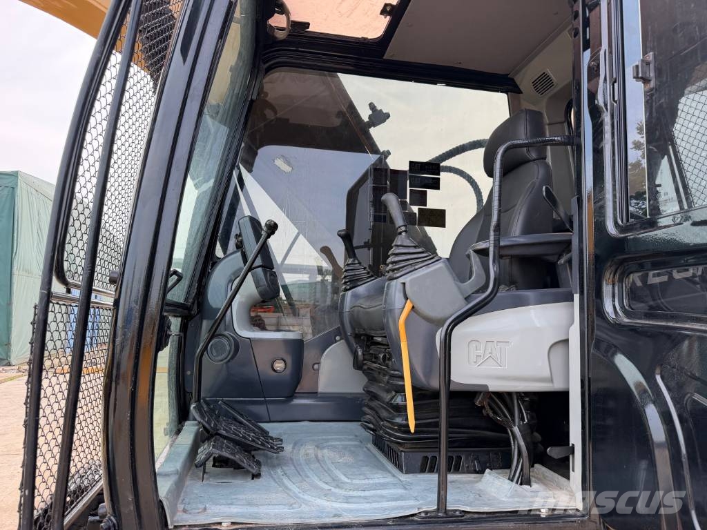 CAT 320 D Bagri goseničarji