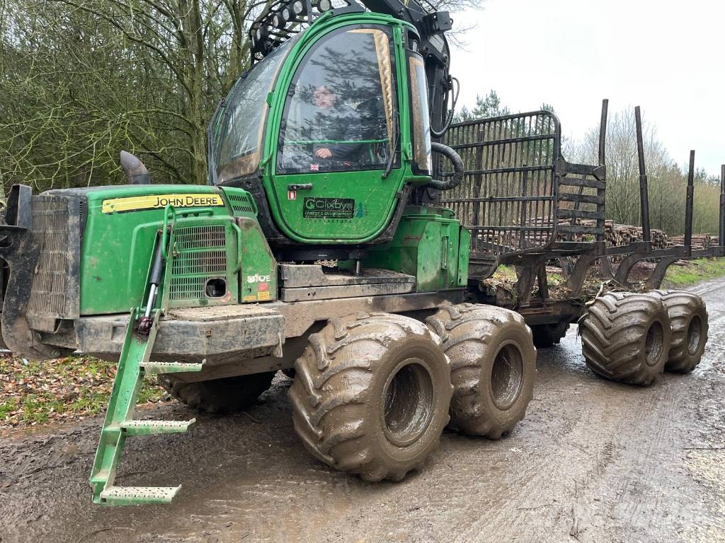 John Deere 810e Timber Forwarder Naudoti miškovežiai (Forvarderiai)
