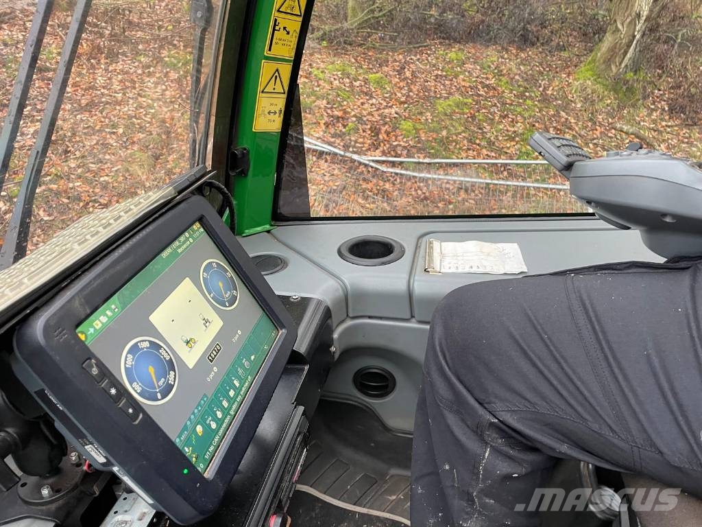 John Deere 810e Timber Forwarder Naudoti miškovežiai (Forvarderiai)