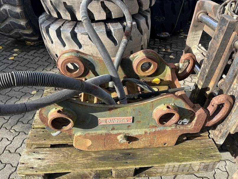 OilQuick (1215) Schnellwechsler OQ 70/55 Volvo EC 290 / 300 快速连接器