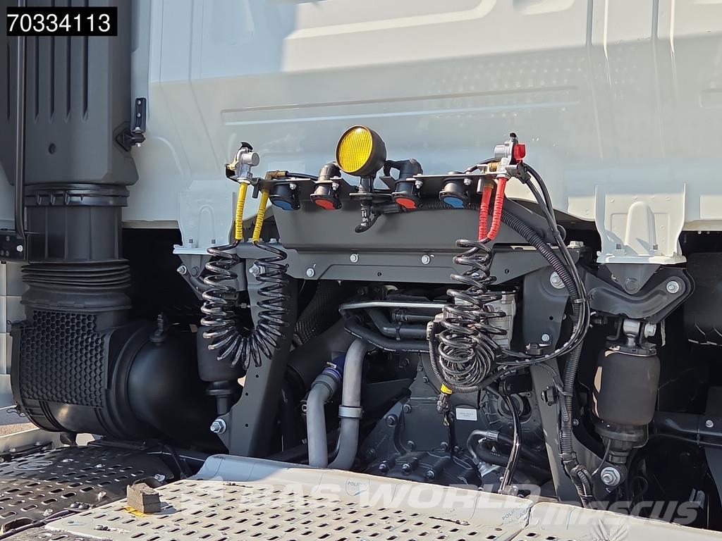 Iveco S-Way 500 S-Way 4X2 NEW! Retarder 2x tanks Standkl Vetopöytäautot