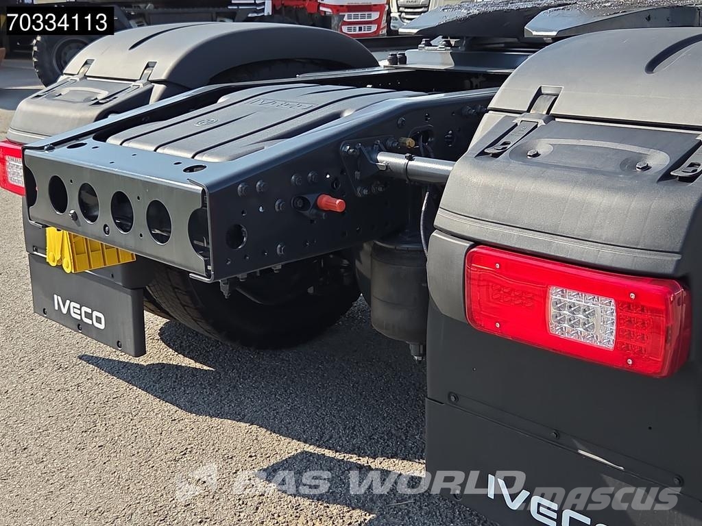 Iveco S-Way 500 S-Way 4X2 NEW! Retarder 2x tanks Standkl Vetopöytäautot