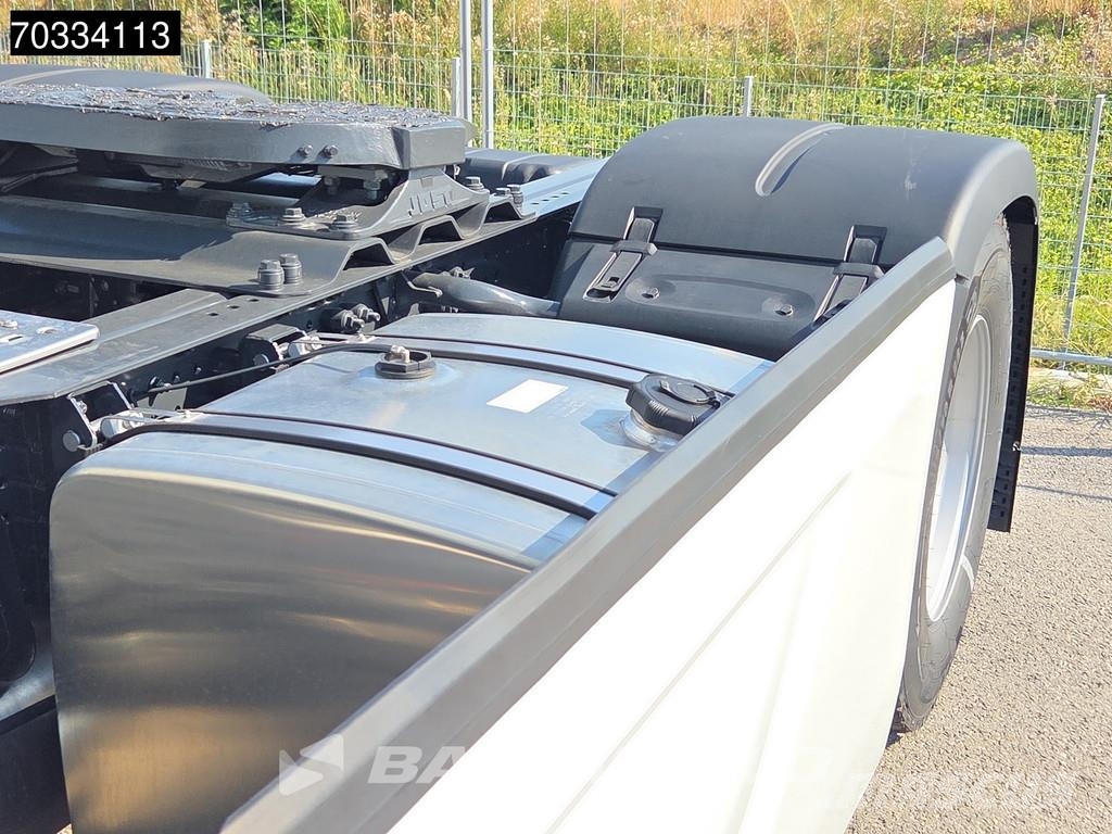 Iveco S-Way 500 S-Way 4X2 NEW! Retarder 2x tanks Standkl Vetopöytäautot