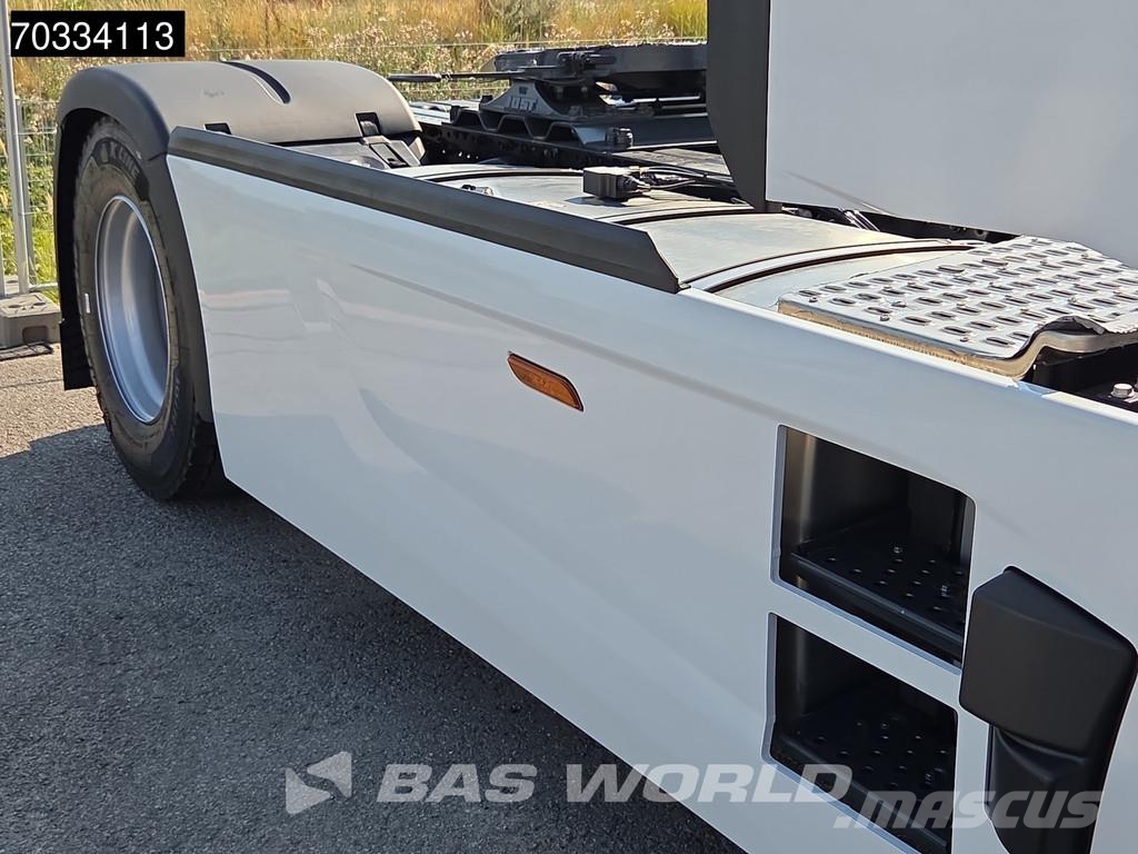 Iveco S-Way 500 S-Way 4X2 NEW! Retarder 2x tanks Standkl Vetopöytäautot
