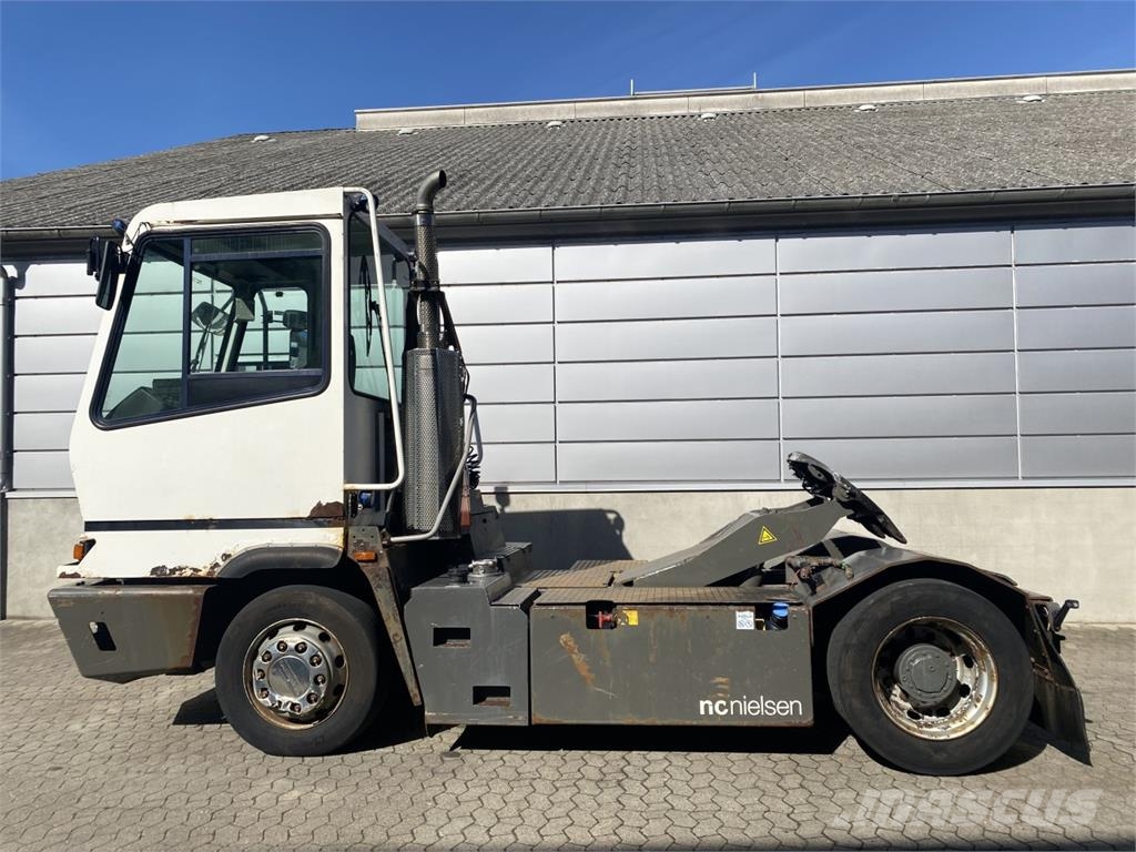 Terberg YT222 4X2 Νταλίκες μεταφοράς εμπορευματοκιβωτίων